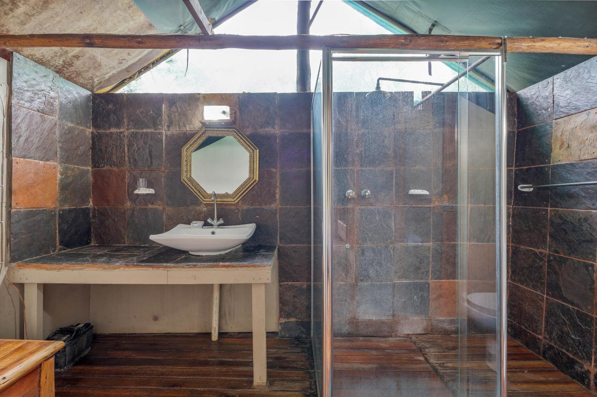 Ndzhaka Tented Camp Manyeleti Game Reserve Room photo
